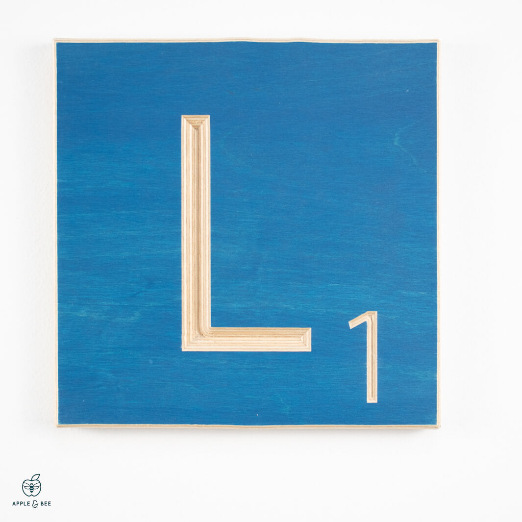 'L' Scrabble Tile