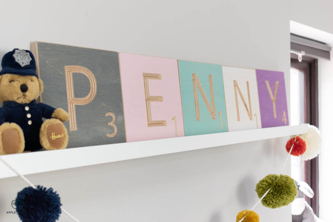 'N' Scrabble Tile